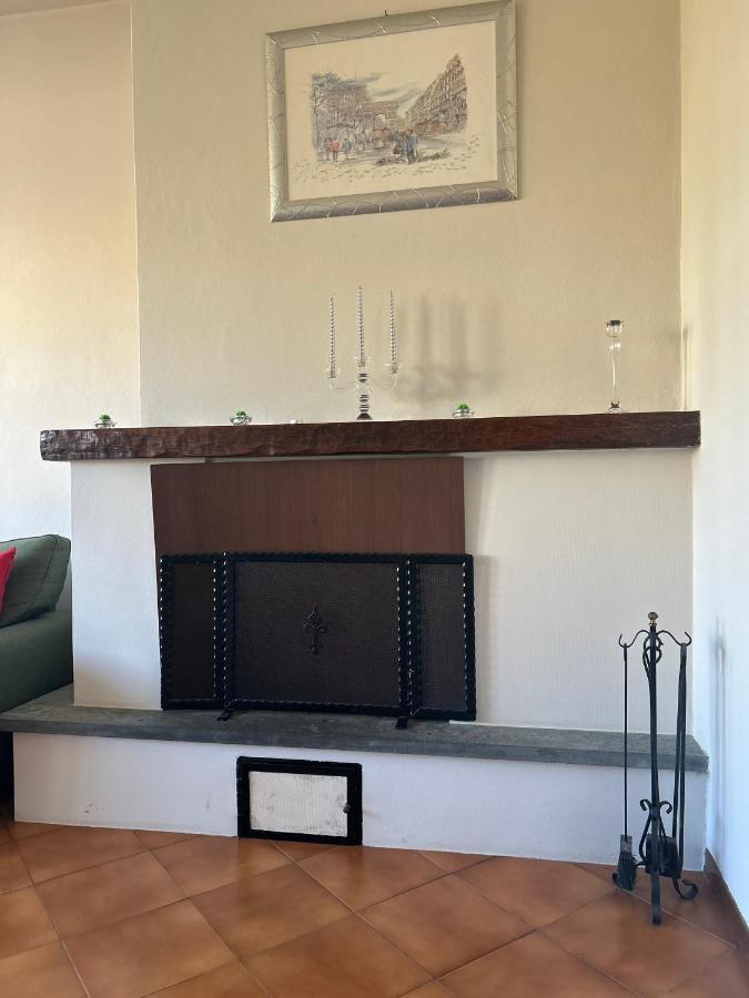 Albi'S House,Terrazza ,Wi-Fi, Parcheggio, Ac Apartment Лука Екстериор снимка